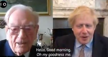 رئيس الوزراء البريطاني يتحدث مع محارب خاض الحرب العالمية 2 يبلغ 102 عاما.. فيديو