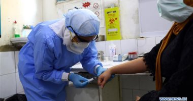 شينخوا تنشر تقريرا عن الدور البطولي لأطباء مصر فى مواجهة فيروس كورونا