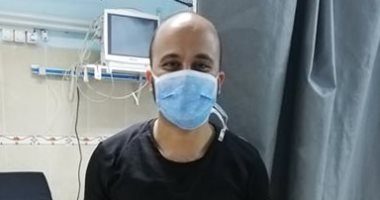 الجيش الأبيض.. "خالد" تمريض بمستشفى جامعة قناة السويس على خط مواجهة كورونا
