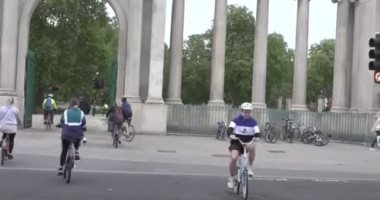 فيديو.. الدراجات الهوائية وسيلة للتنقل فى ظل كورونا ببريطانيا