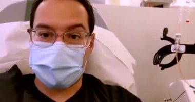 طبيب أمريكى يتبرع بـ"البلازما" بعد التعافى من فيروس كورونا