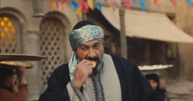 صلاة العيد والكعك والعيدية ومظاهر الاحتفال فى الحلقة 22 من مسلسل الفتوة
