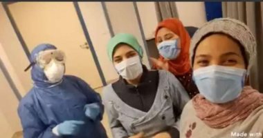 "إعصار محلى محطوط على كورونا".. 3 ممرضات يحتفلن بتعافيهن في قها..صور وفيديو