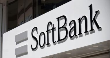 SoftBank اليابانية تسجل خسائر تشغيلية بقيمة 13 مليار دولار ..اعرف التفاصيل