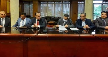هيئة قضايا الدولة توقع عقدًا مع محافظة الغربية لشراء 4000 متر بطنطا (صور)