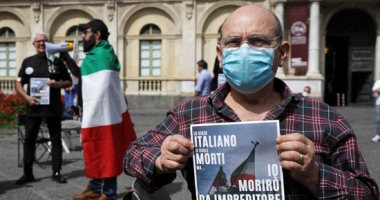 إيطاليا تسجل 92 وفاة و300 إصابة بفيروس كورونا يوم الاثنين