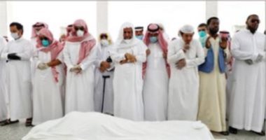 دفن جثمان الشيخ صالح كامل قرب سور أم المؤمنين خديجة بنت خويلد