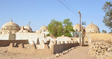 فيديو وصور... مقابر الأقصر خالية من الزوار ثانى أيام العيد