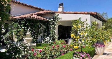 كلو كاردشيان تعرض منزلها الفخم في كالاباس للبيع مقابل 18.9 مليون دولار
