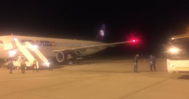 وصول رحلتين تقلان 351 عالقا مصريا بالكويت لمطار مرسى علم