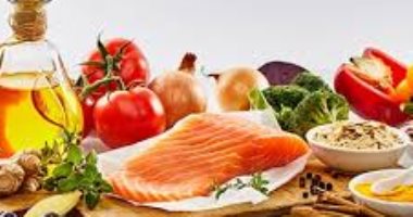 نظام غذائى صحى لمرضى الكبد الدهنى يعتمد على الخضروات والفاكهة والأسماك