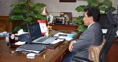 وزير الرياضة فى لايف اليوم السابع: قرار عودة الدورى يحتمل المرونة
