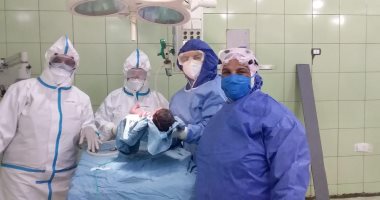 مصابة بكورونا ترزق بمولودتها الأولى بمستشفى كفر الدوار بعد 11 سنة تأخر إنجاب