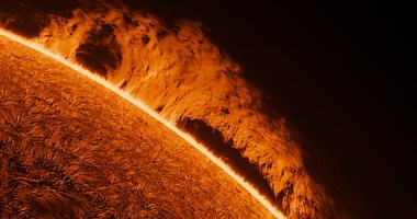 علماء فلك يرصدون نجما عملاقا حجمه يعادل 100 ضعف الشمس.. اعرف التفاصيل