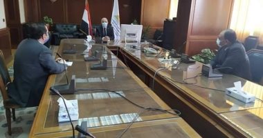 وزير الرى يتابع تفعيل آليات التعاون بين قطاع مياه النيل وجامعة القاهرة