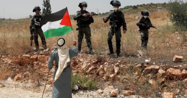 الاحتلال الإسرائيلى يقتحم بلدة سبسطية ويخطر بإزالة علم فلسطين في شمال نابلس