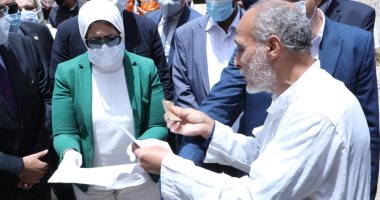 وزيرة الصحة تتفقد مستشفى أبو قير بالإسكندرية وتشيد بالخدمات الطبية.. صور