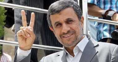 ناشط سياسى إيرانى يتوقع مشاركة "نجاد" فى انتخابات الرئاسة العام المقبل