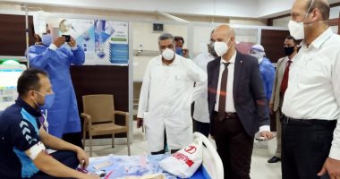 وكيل وزارة الصحة بالشرقية يتفقد الخدمات الطبية بمستشفى القنايات المركزي