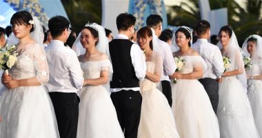 زفاف جماعى بالصين للعاملين بالأطقم الطبية تكريما لدورهم فى مكافحة كورونا
