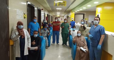 12 شخصا يغادرون مستشفى إسنا للحجر الصحى عقب التعافى من فيروس كورونا