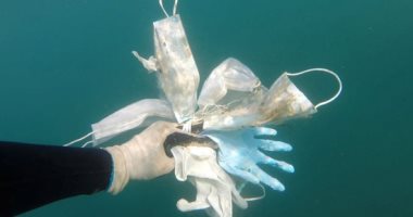 كورونا لم يرحم البحار.. شركة إيطالية: الكمامات لوثت المياه أكثر من البلاستيك