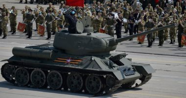 مسئول روسي: موسكو تعزز من إنتاجها العسكري لاستخدامه في أوكرانيا