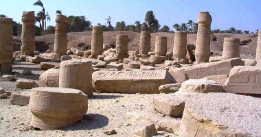 "انصنا" عاصمة مصر العليا قديما.. حكاية مدينة بها أكبر معابد رمسيس الثانى