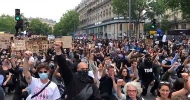 متظاهرو باريس يطالبون بإظهار حقيقة وفاة شاب من أصول إفريقية على يد الشرطة × 7 فيديوهات