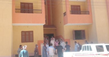 استخدام عمارة سكنية بقرية الدير لعزل مصابى كورونا بعد تقرير "اليوم السابع"