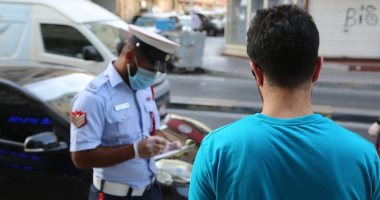 البحرين: تسجيل 4735 مخالفة عدم ارتداء كمامة فى الأماكن العامة 
