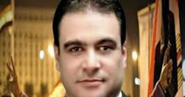 وفاة المذيع محمد الدالى إثر أزمة قلبية ورانيا محمود ياسين تنعى الراحل