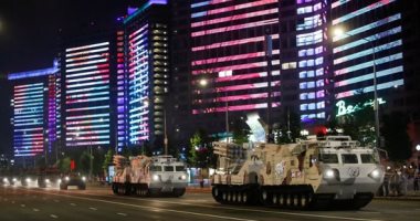 بروفات ضخمة لعرض "عيد النصر" العسكرى فى شوارع روسيا 