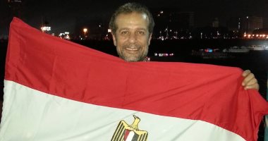 شريف منير بعد الجدال على صوره مع علم مصر: كان معايا فى ثورة يونيو العظيمة