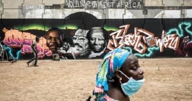 طولها 80 مترا.. فنانون فى السنغال يرسمون جدارية لدعم السود فى دكار