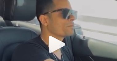 100 حساب.. حسن شاكوش يشارك متابعيه بمقطع من أغنيته الأخيرة مع أحمد سعد