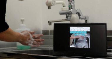 شركة يابانية تطور تقنية ذكاء اصطناعى لضمان غسل الأيدي للوقاية من كورونا
