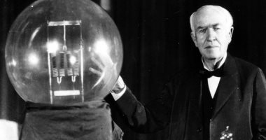 توماس أديسون وبراءة اختراع الفونوجراف.. كيف نقل اهتزازات الصوت؟
