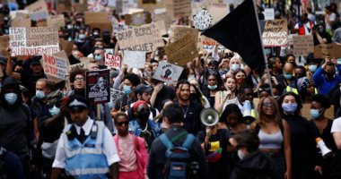 احتجاجات فى لندن للمطالبة بالمساواة العرقية.. صور 