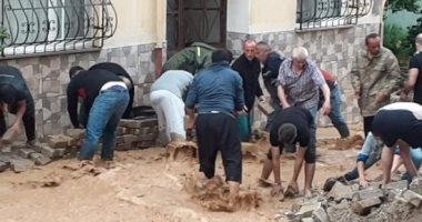 صور.. السيول تدمر الحياة فى تركيا وإعلان مصرع 5 أشخاص واختفاء آخرين