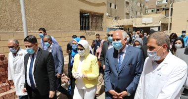وزيرة الصحة ومحافظ الجيزة يتفقدان العيادات الخارجية بمستشفى أم المصريين