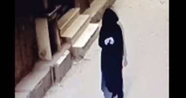 أخبار المحافظات اليوم..قاتل إيمان عادل يحمل مقتنياتها بشوارع طلخا بعد جريمته