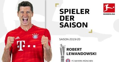 ليفاندوفسكى يتوج بجائزة لاعب الموسم فى الدوري الألماني