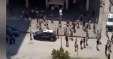 فيديو.. الشرطة الإيطالية تتصدى لمحاولة مغادرة سكان الحجر الصحى