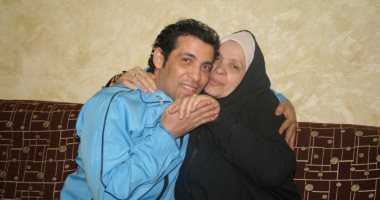 سعد الصغير يحيى الذكرى الثالثة لوفاة والدته بكلمات مؤثرة