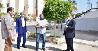 رئيس جامعة بنى سويف يحيل موظفين للتحقيق لعدم التزامهم بالإجراءات الاحترازية