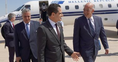 وزير خارجية اليونان يصل تونس لتوقيع اتفاقية للنقل البحرى 