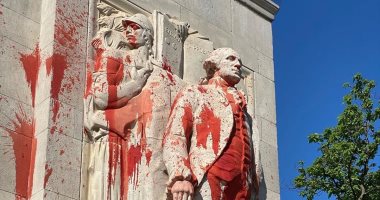 ترامب: الفوضويون ألقوا طلاء على تمثال جورج واشنطن ويواجهون السجن لـ10 سنوات