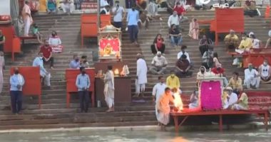 الحياة تعود لمعابد الهندوس فى الهند مع تطبيق قواعد التباعد خوفا من كورونا