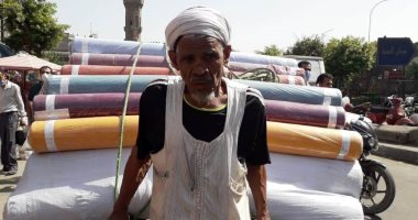 استجابة لليوم السابع .. إجراء عملية زرع عدسة و مياه بيضاء لأقدم شيال فى مصر